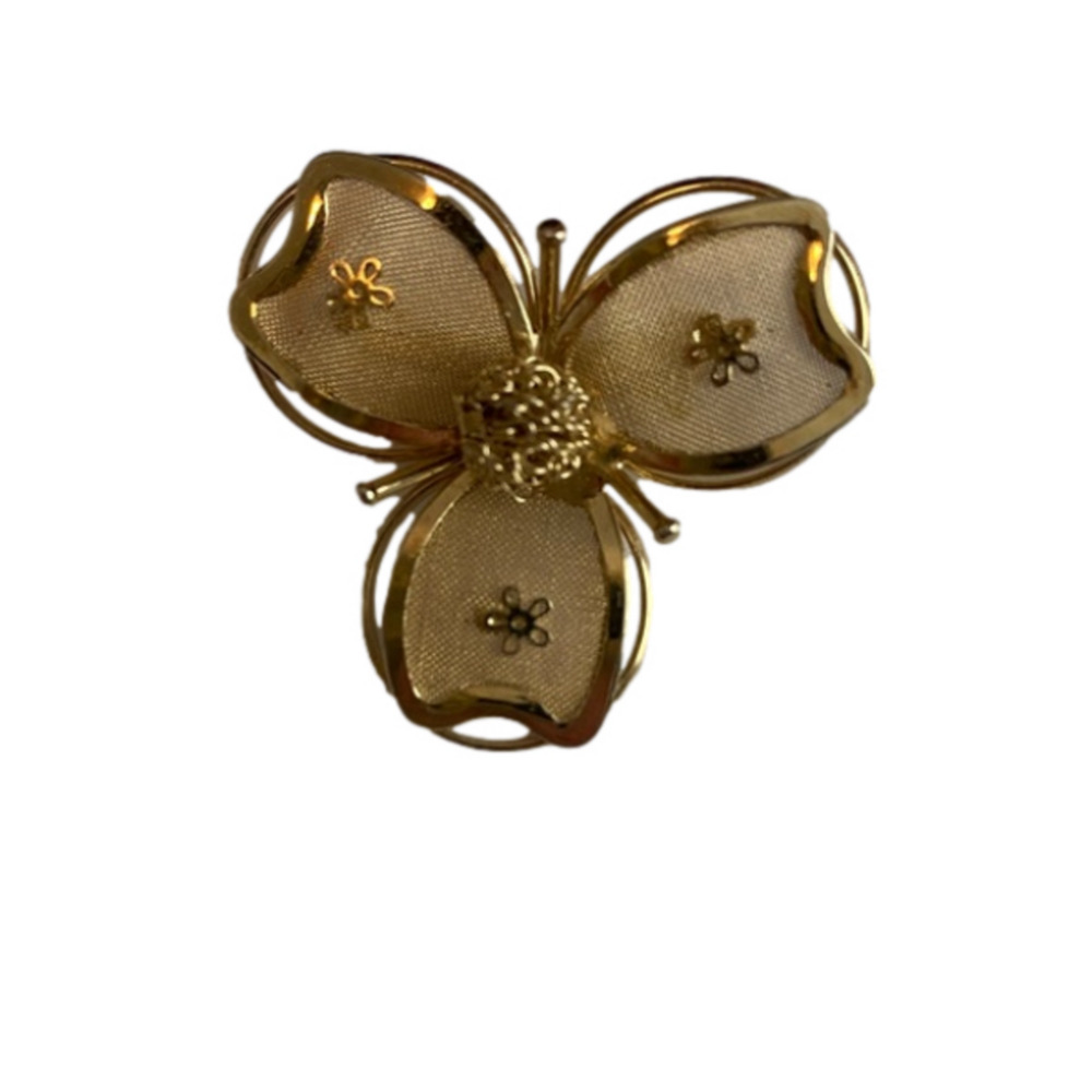 Women's Vintage Gold Tone Flower Brooch Pin BOHO Grannycore Heritage Spring